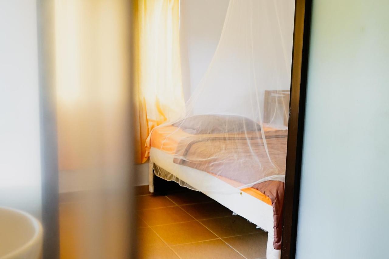 Shanti Toya Ashram Mambat Zewnętrze zdjęcie