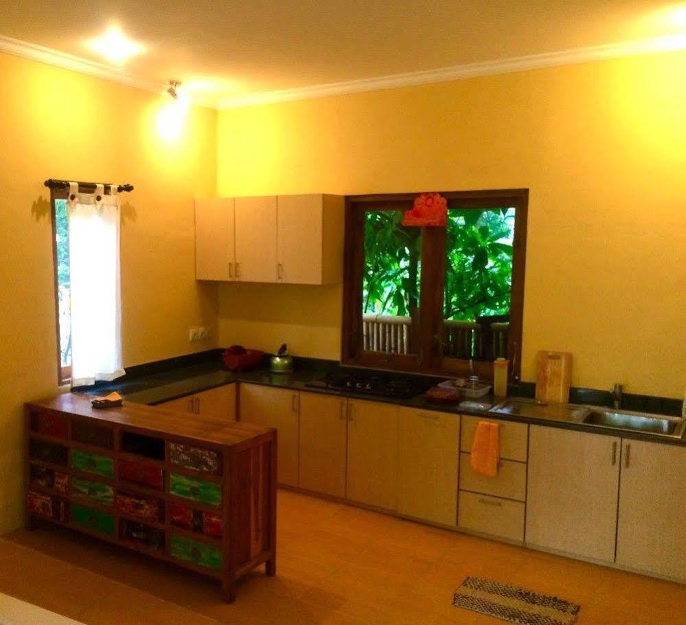 Shanti Toya Ashram Mambat Zewnętrze zdjęcie