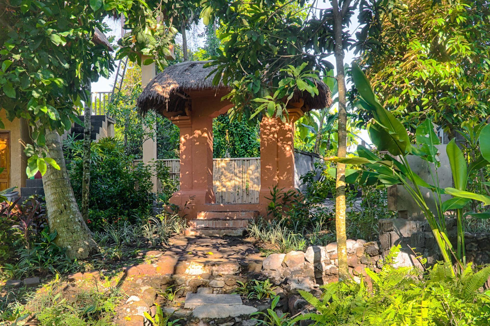Shanti Toya Ashram Mambat Zewnętrze zdjęcie