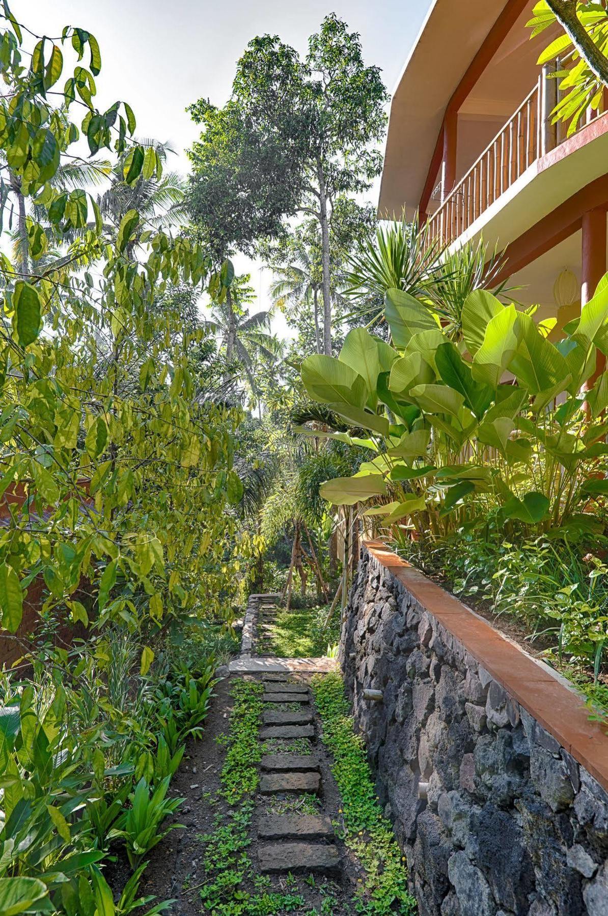Shanti Toya Ashram Mambat Zewnętrze zdjęcie